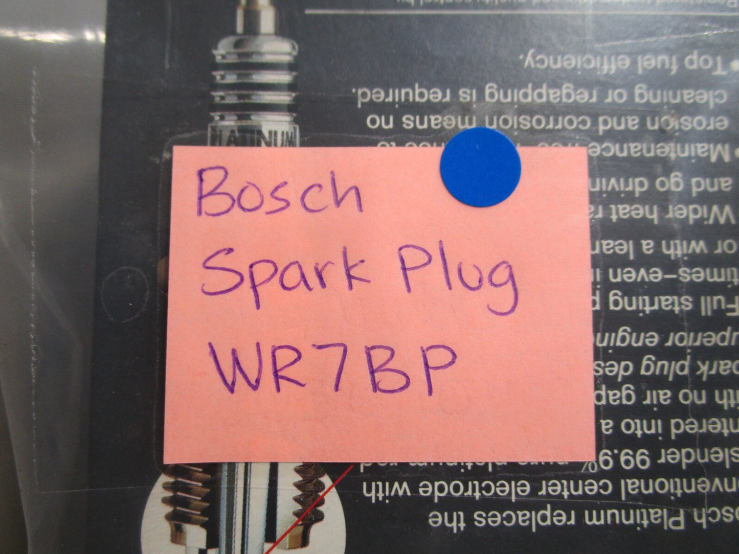 *NEW* (LOT OF 4) 0810 Bosch Spark Plug WR7BP