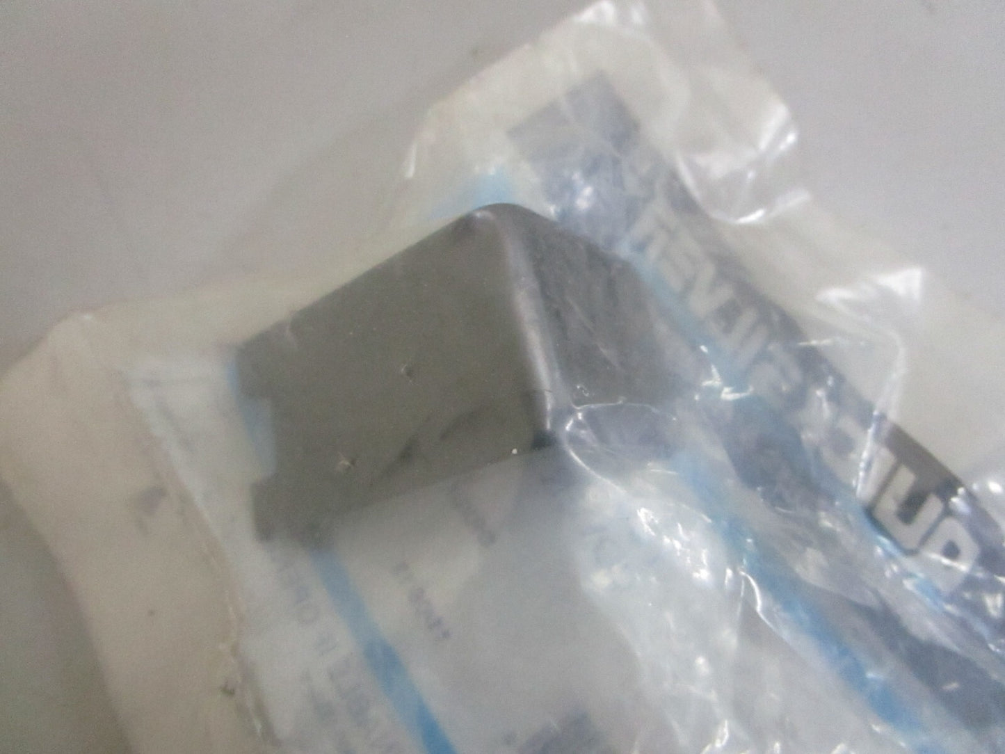 *NEW OEM* 0810 Mercury Quicksilver Cover 16917