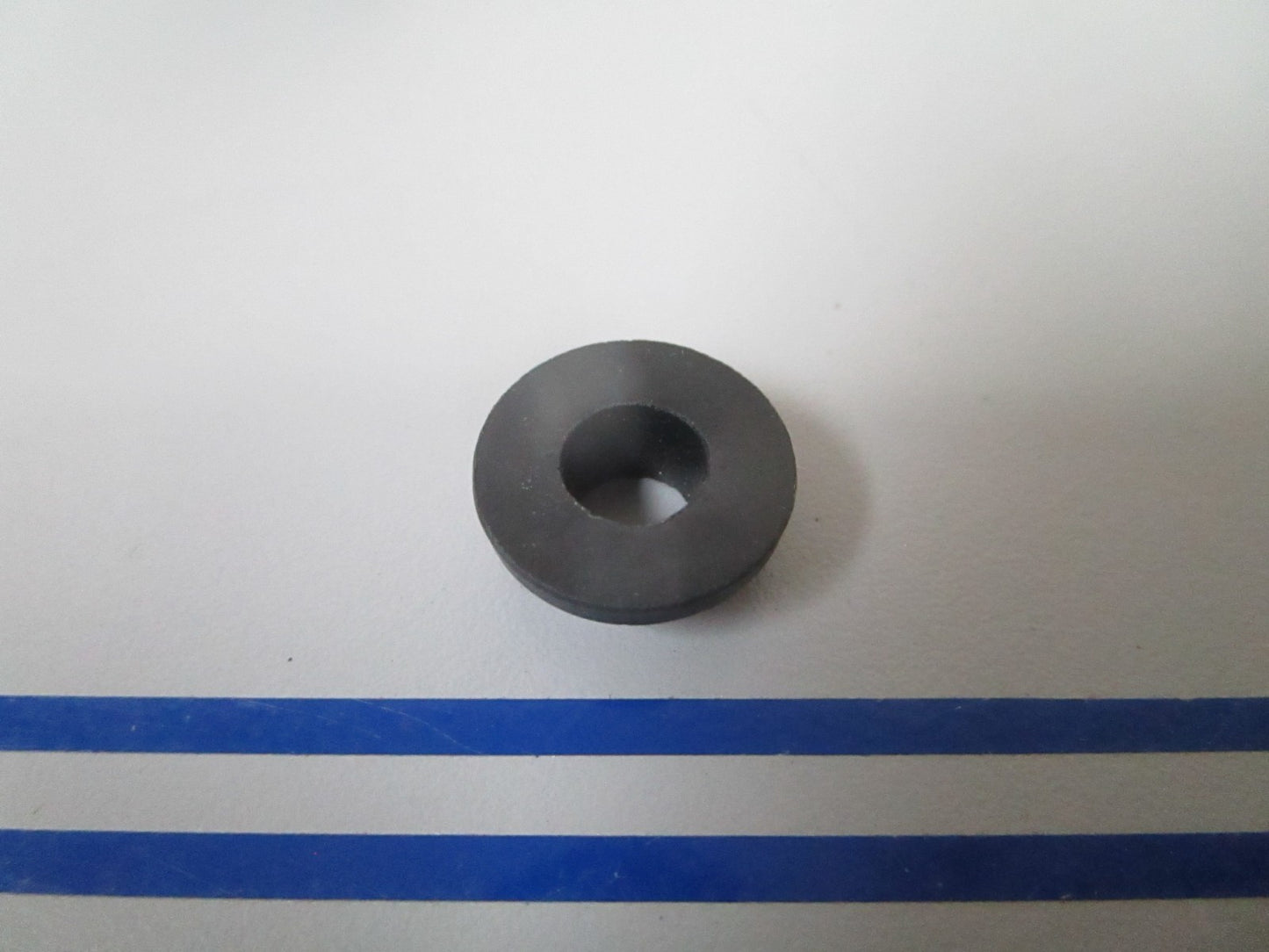 *NEW OEM* 0840 Mercury Quicksilver Bushing 23-23326