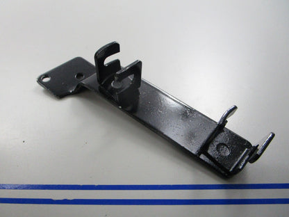 *NEW OEM* 0720 Tohatsu Nissan Cable Clip 3B2-83820-0
