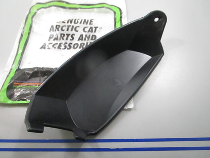 *NEW OEM* 0810 Arctic Cat Left Vent Plug 1606-633