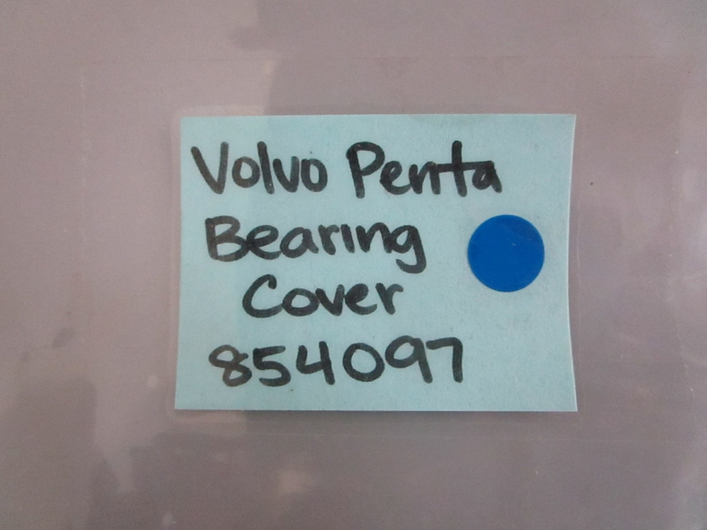 NEW OEM 854097 Volvo Penta Bearing Cover 0820