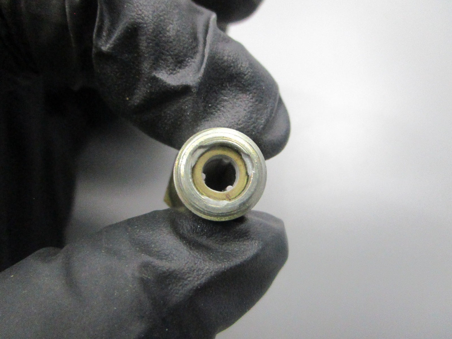 NEW OEM 844237 Volvo Penta Screw 0810