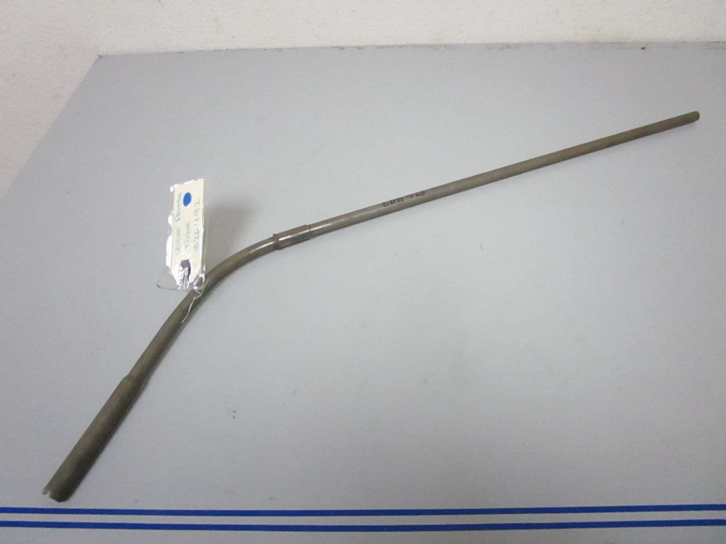 *NEW OEM* 0810 Volvo Penta Tube 826492