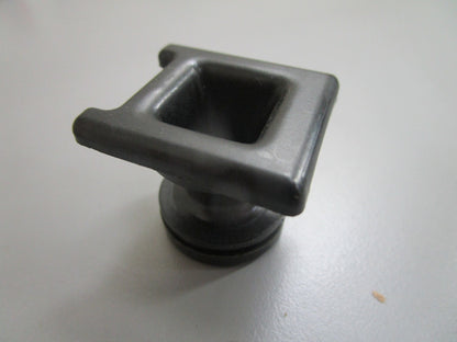 *NEW OEM* 0810 OMC Johnson Evinrude Starter Rope Guide 336148 0336148