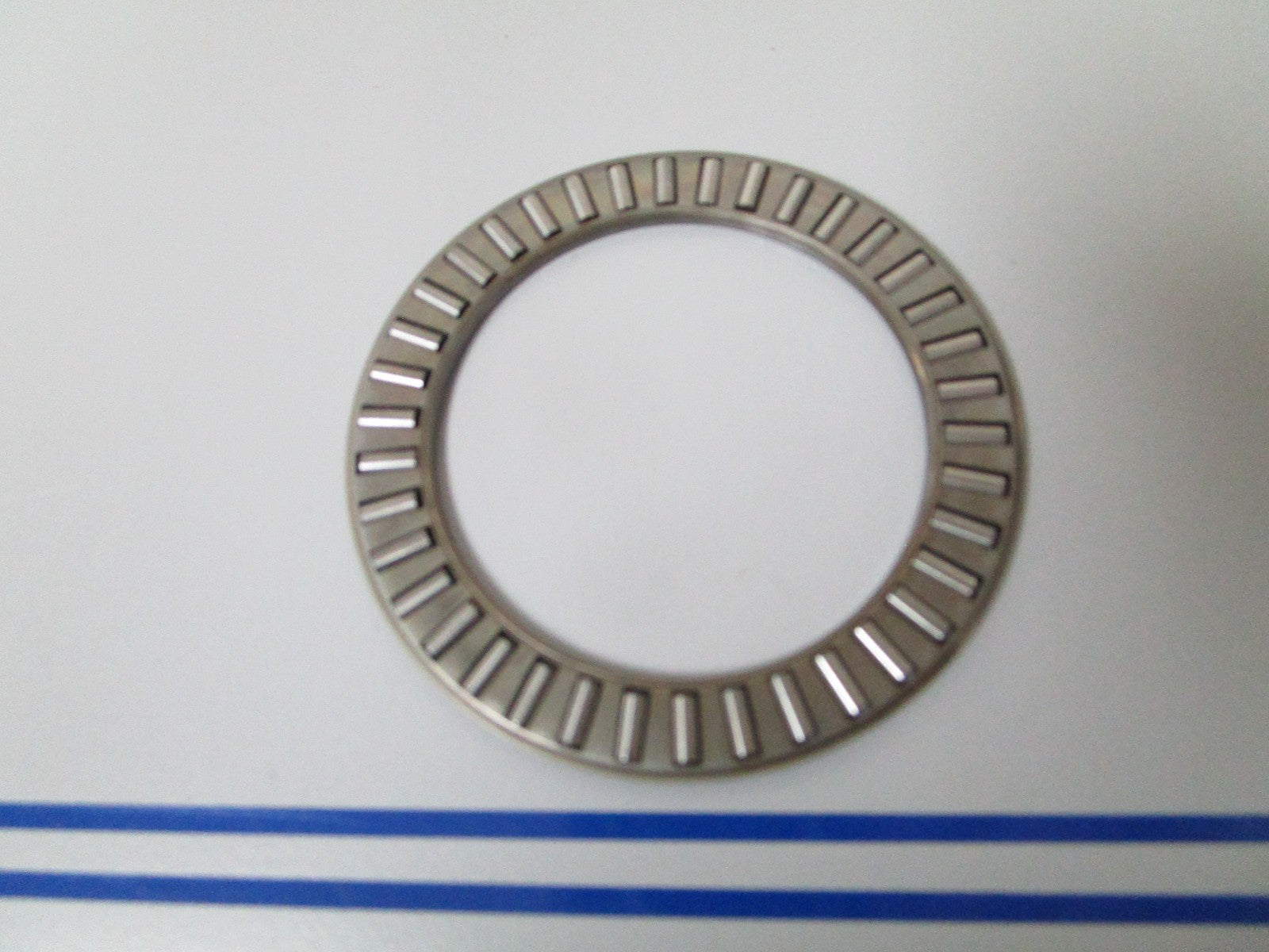 NEW OEM 385043 0385043 OMC Johnson Evinrude Thrust Bearing 0720