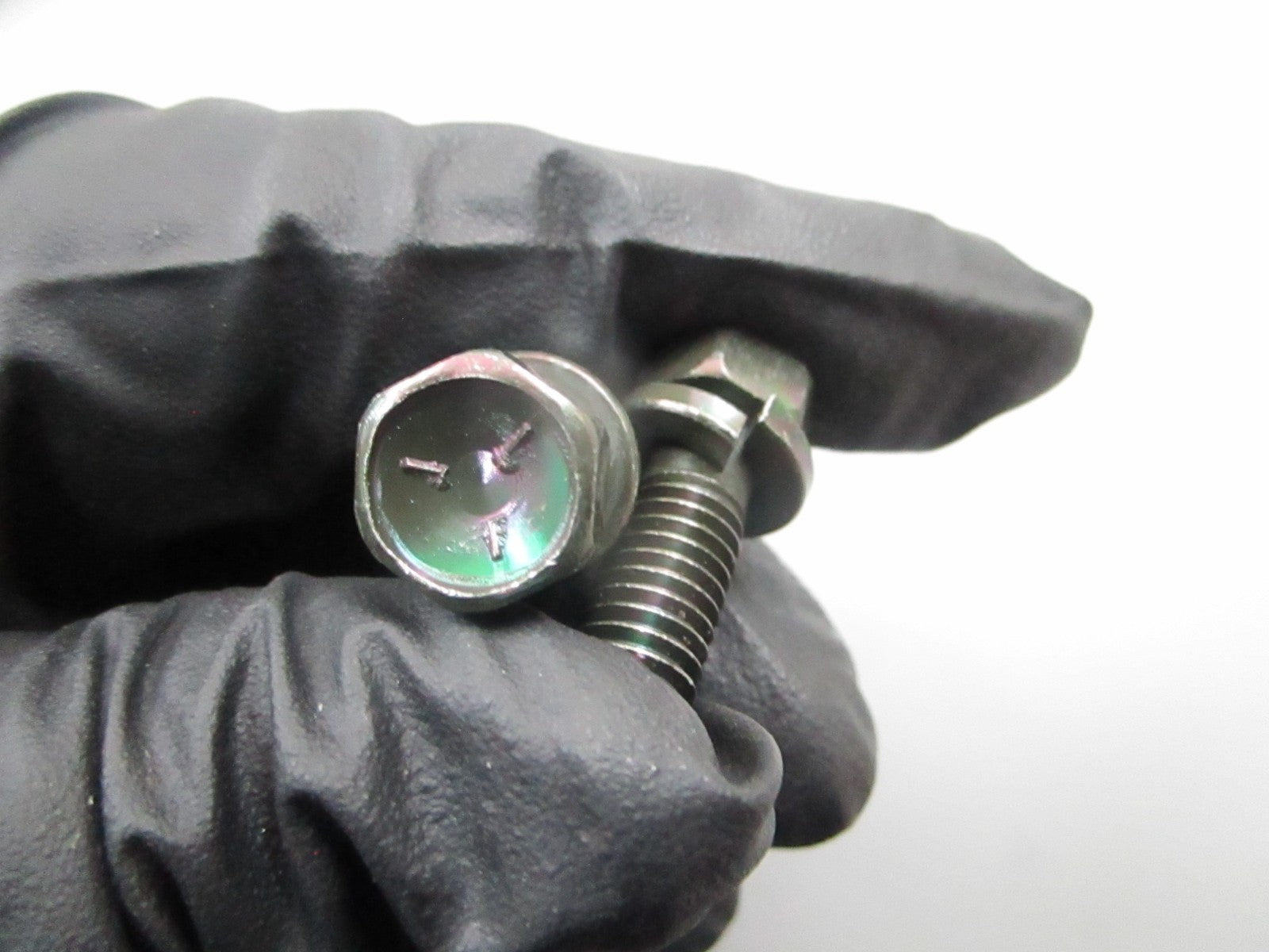 *NEW OEM* (LOT OF 2) 0810 Arctic Cat Bolt 3004-435