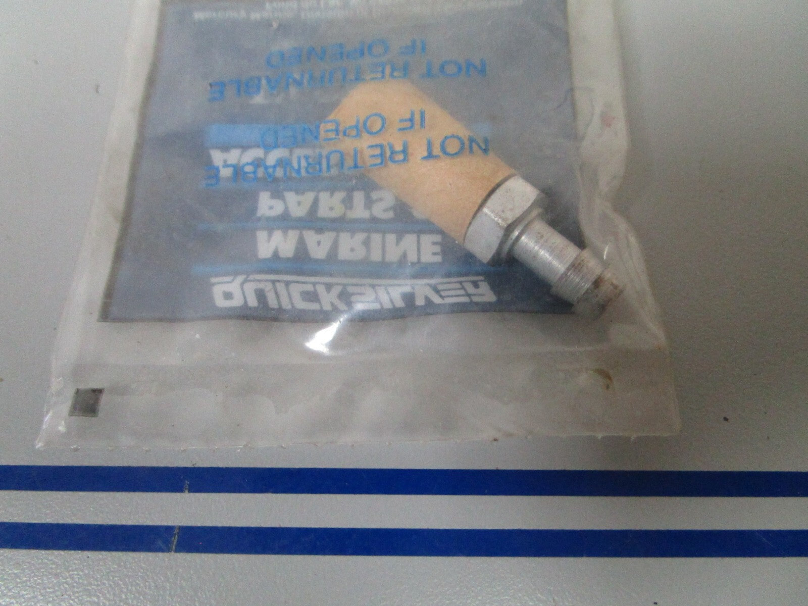 *NEW OEM* 0810 Mercury Quicksilver Fuel Fitting F521811