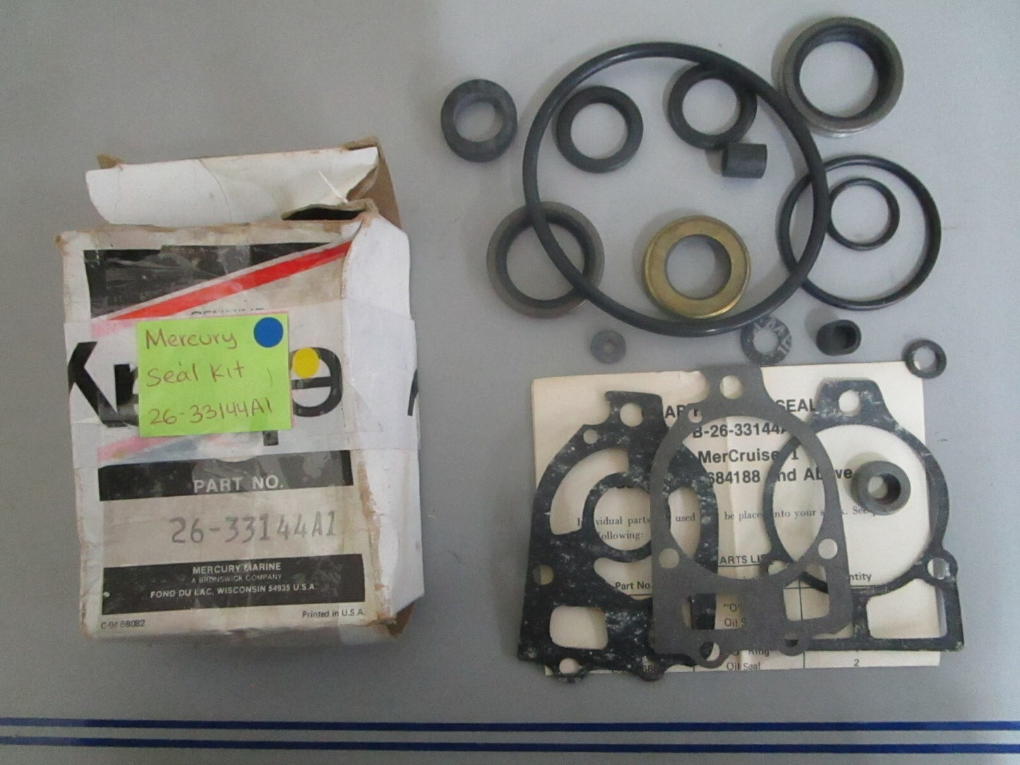 *NEW OEM* 0820 Mercury Quicksilver Seal Kit 26-33144A1