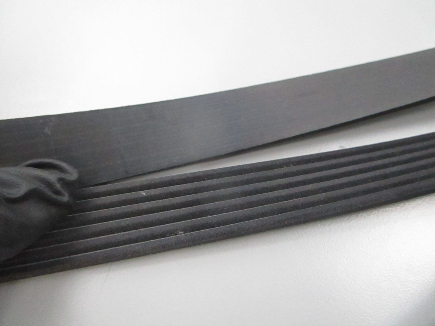 NEW K061195 Gates Micro-V Serpentine Belt 0810