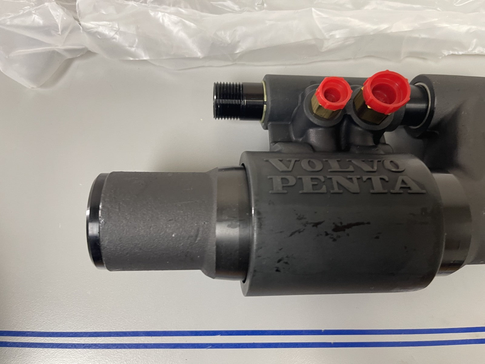 *NEW OEM* 0670 Volvo Penta Power Steering Actuator 3860883 21910902
