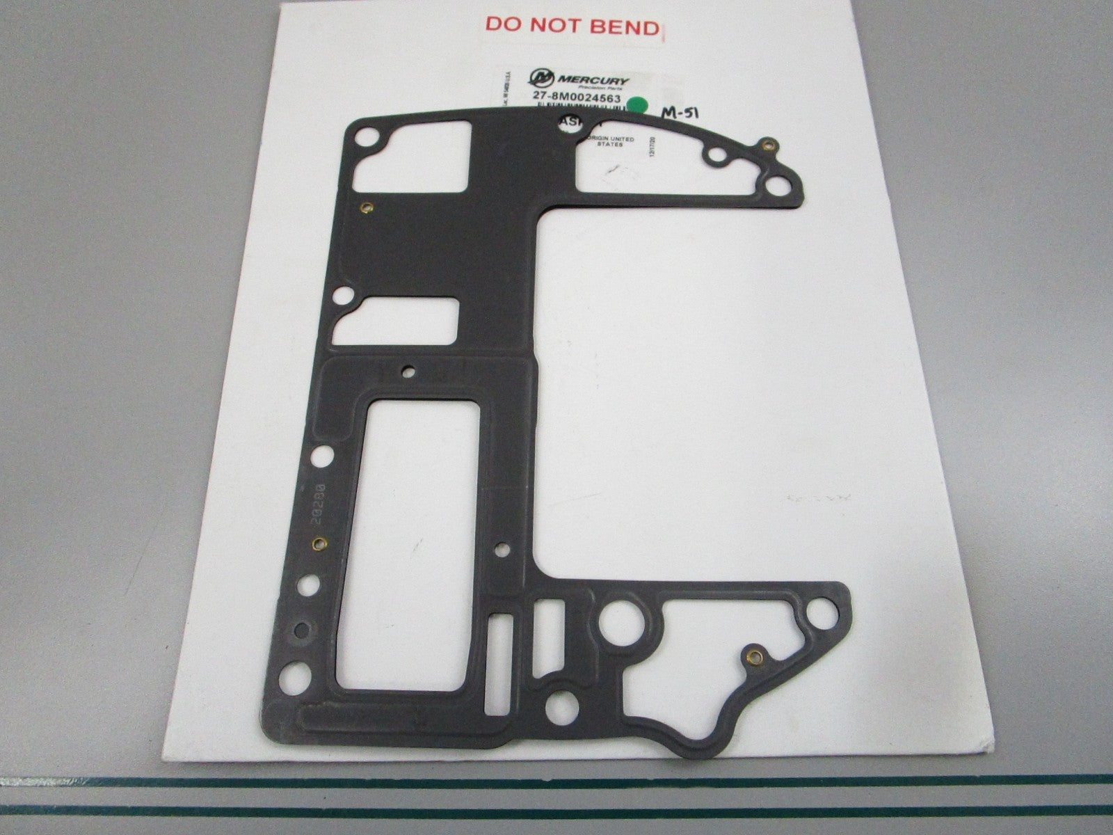 NEW OEM 27-8M0024563 Mercury Quicksilver Gasket 0810