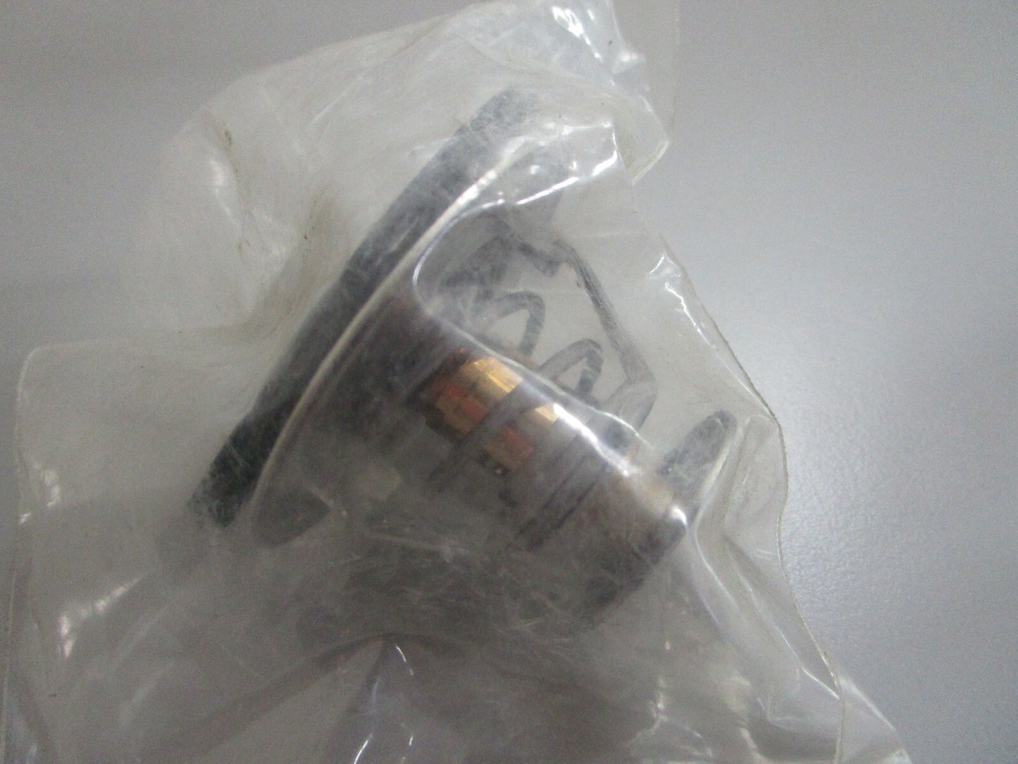 *NEW OEM* 0820 Volvo Penta Thermostat Kit 3831424