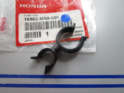 NEW OEM 16962-MN8-000 Honda Tube Clamp 0810