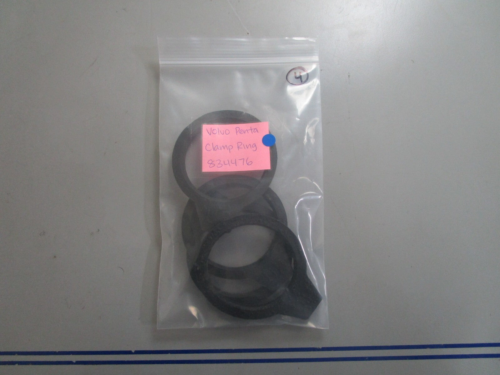 *NEW OEM* 0810 Volvo Penta Clamp Ring 834476
