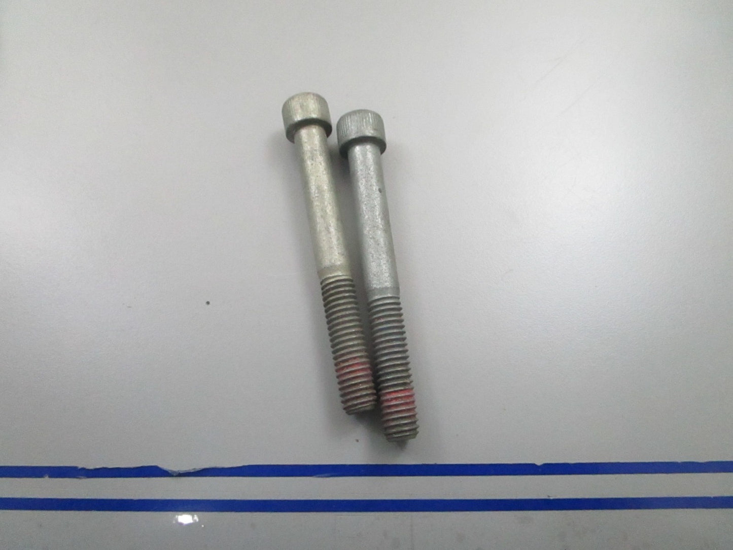 *NEW OEM* (LOT OF 2) 0810 Mercury Quicksilver Screw 10-19929325