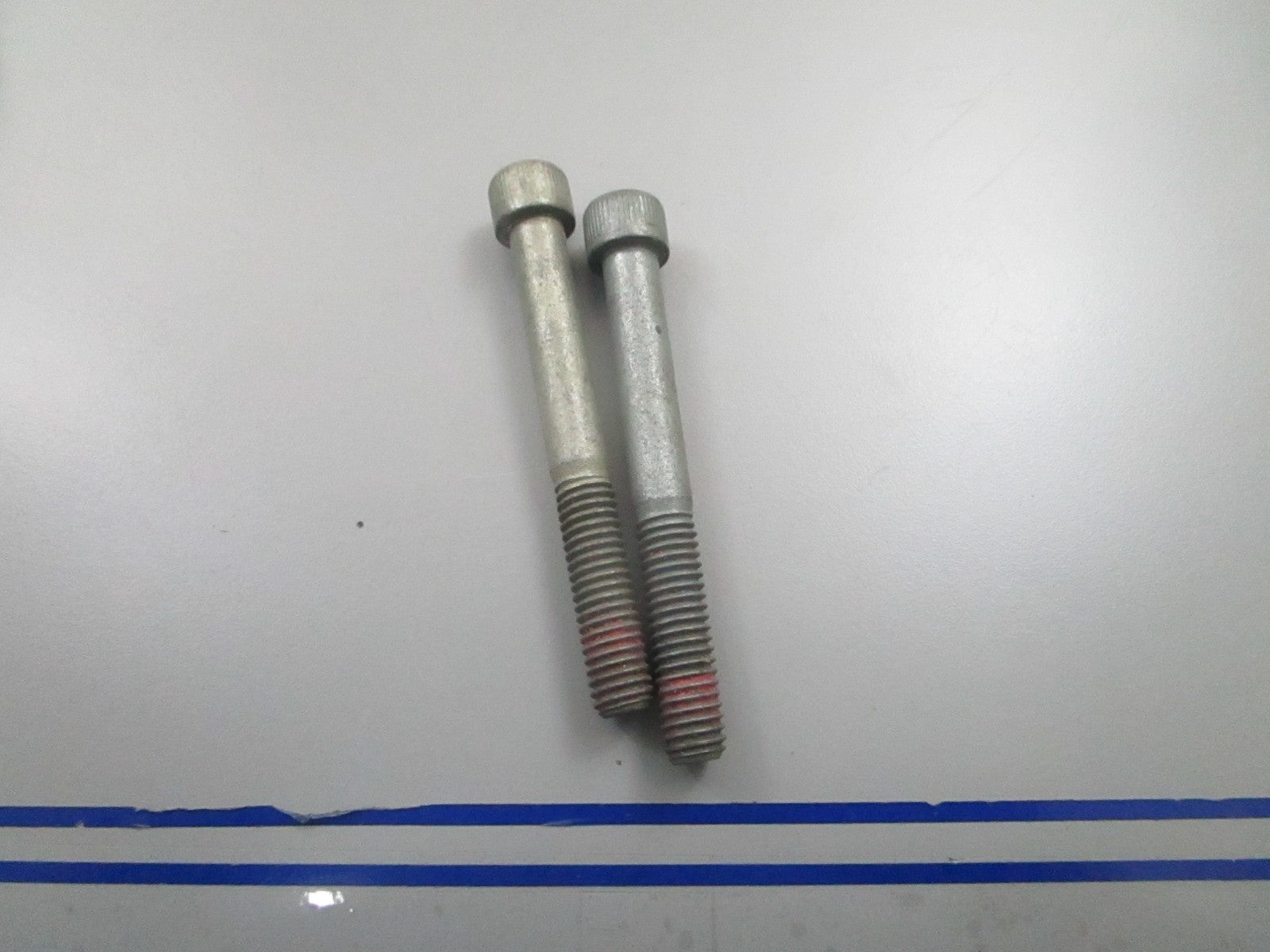 *NEW OEM* (LOT OF 2) 0810 Mercury Quicksilver Screw 10-19929325