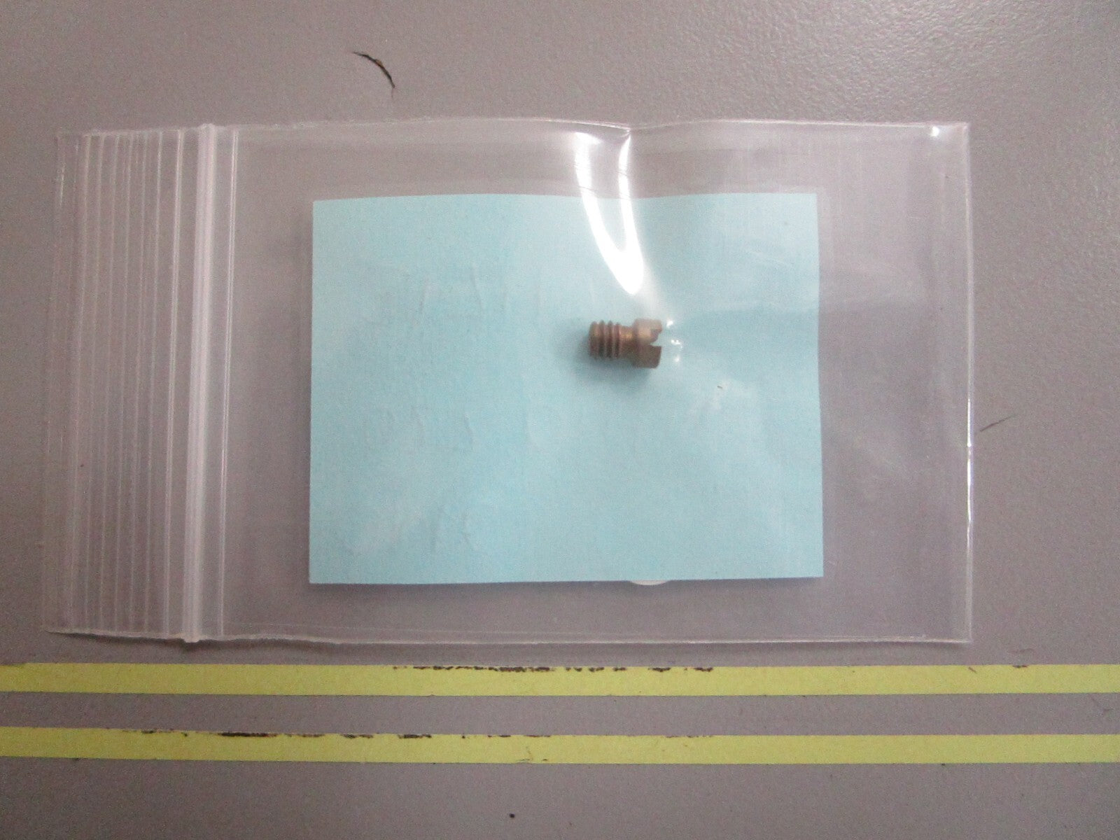 *NEW OEM* 0810 OMC Johnson Evinrude .027 Orifice 317474 0317474