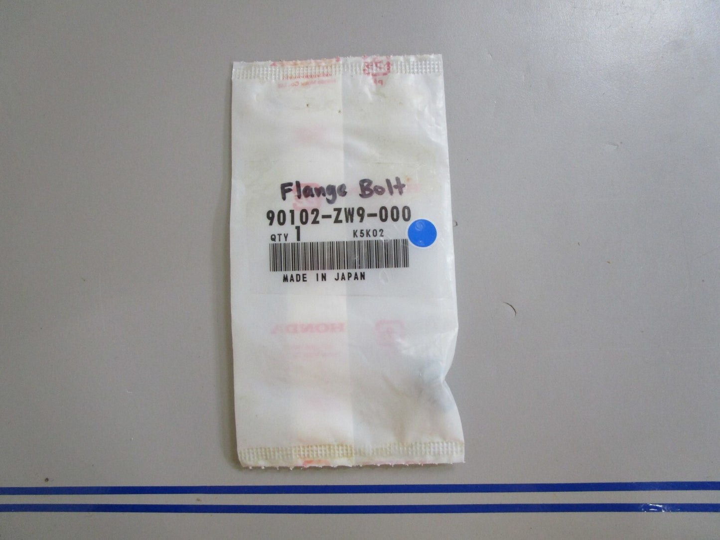 *NEW OEM* 0810 Honda Flange Bolt 90102-ZW9-000