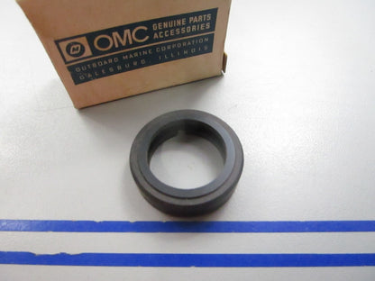 NEW OEM 302036 0302036 OMC Johnson Evinrude Seal 0810