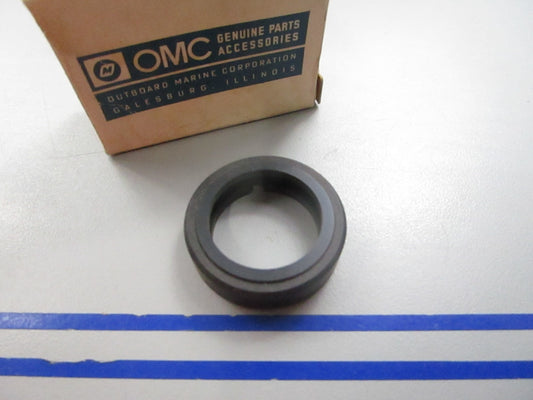 NEW OEM 302036 0302036 OMC Johnson Evinrude Seal 0810