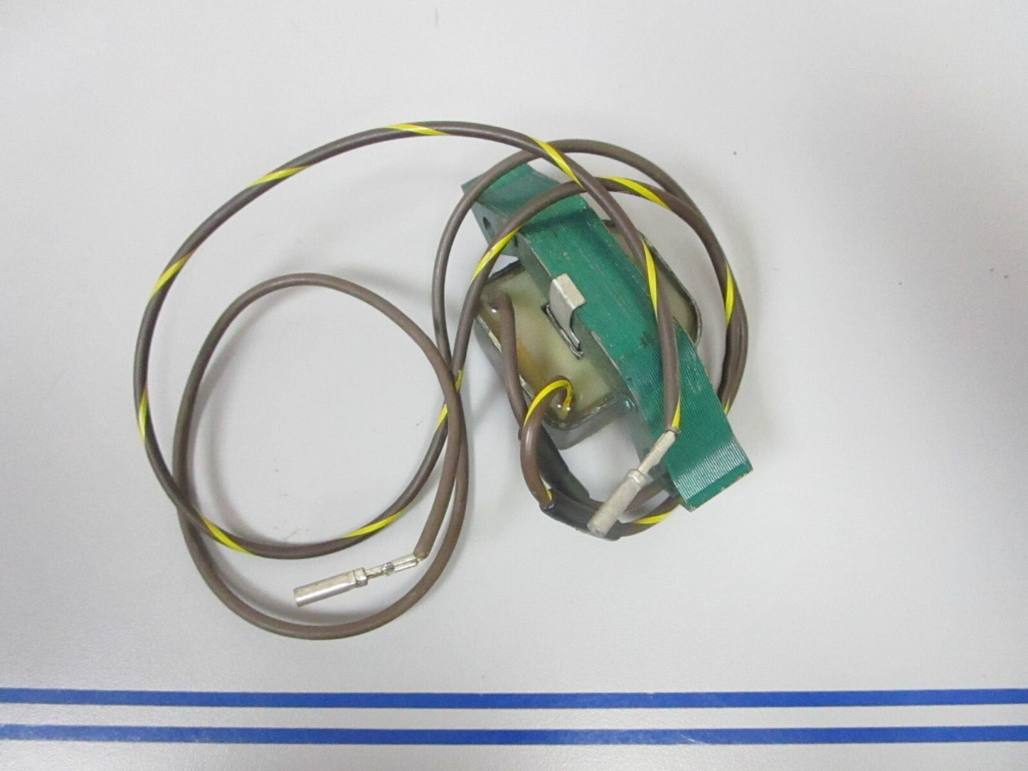 *NEW OEM* 0810 OMC Johnson Evinrude Charge Coil 581670 0581670