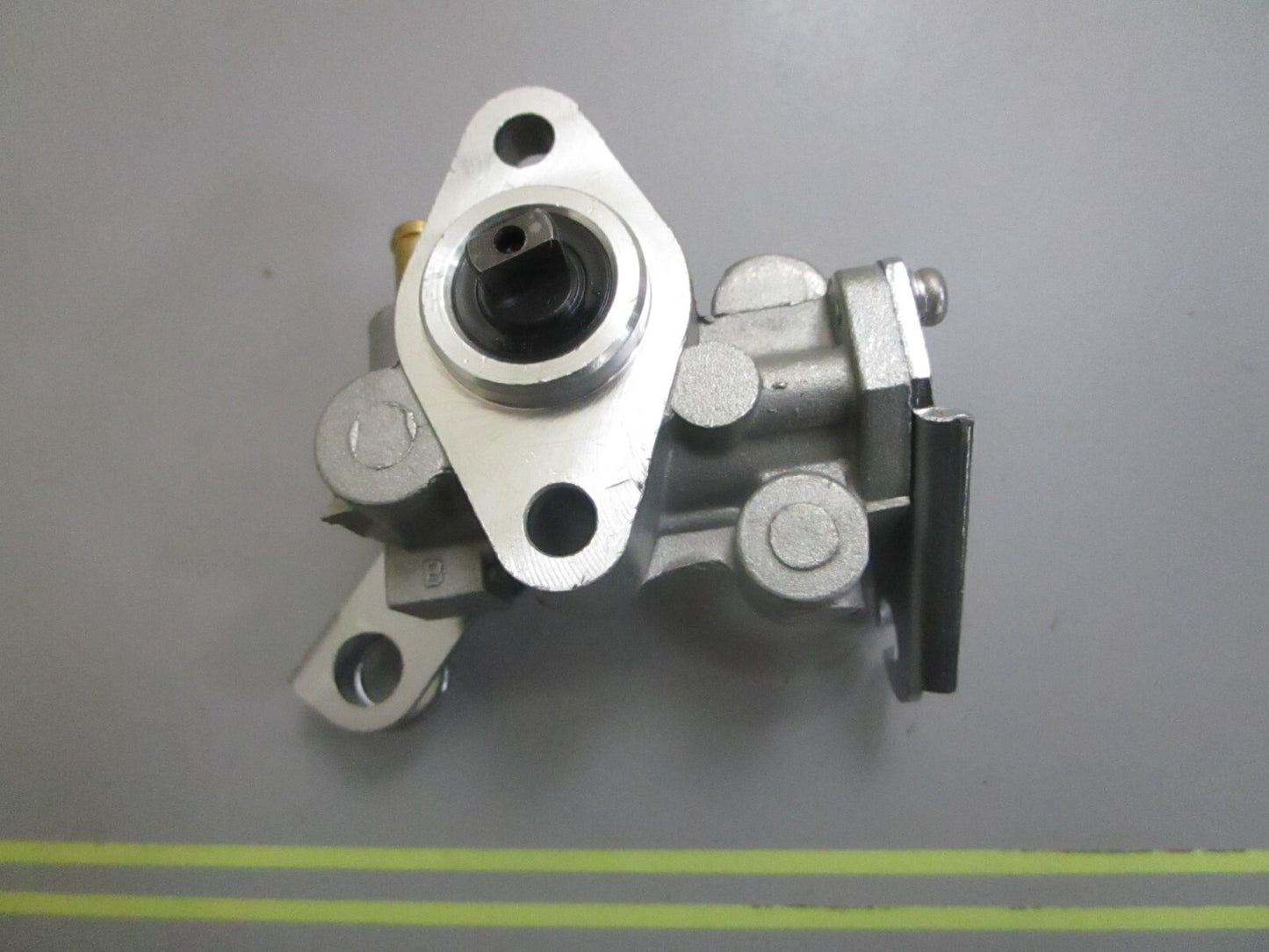 *NEW OEM* 0820 Arctic Cat Tigershark Oil Pump Ay 3008-241