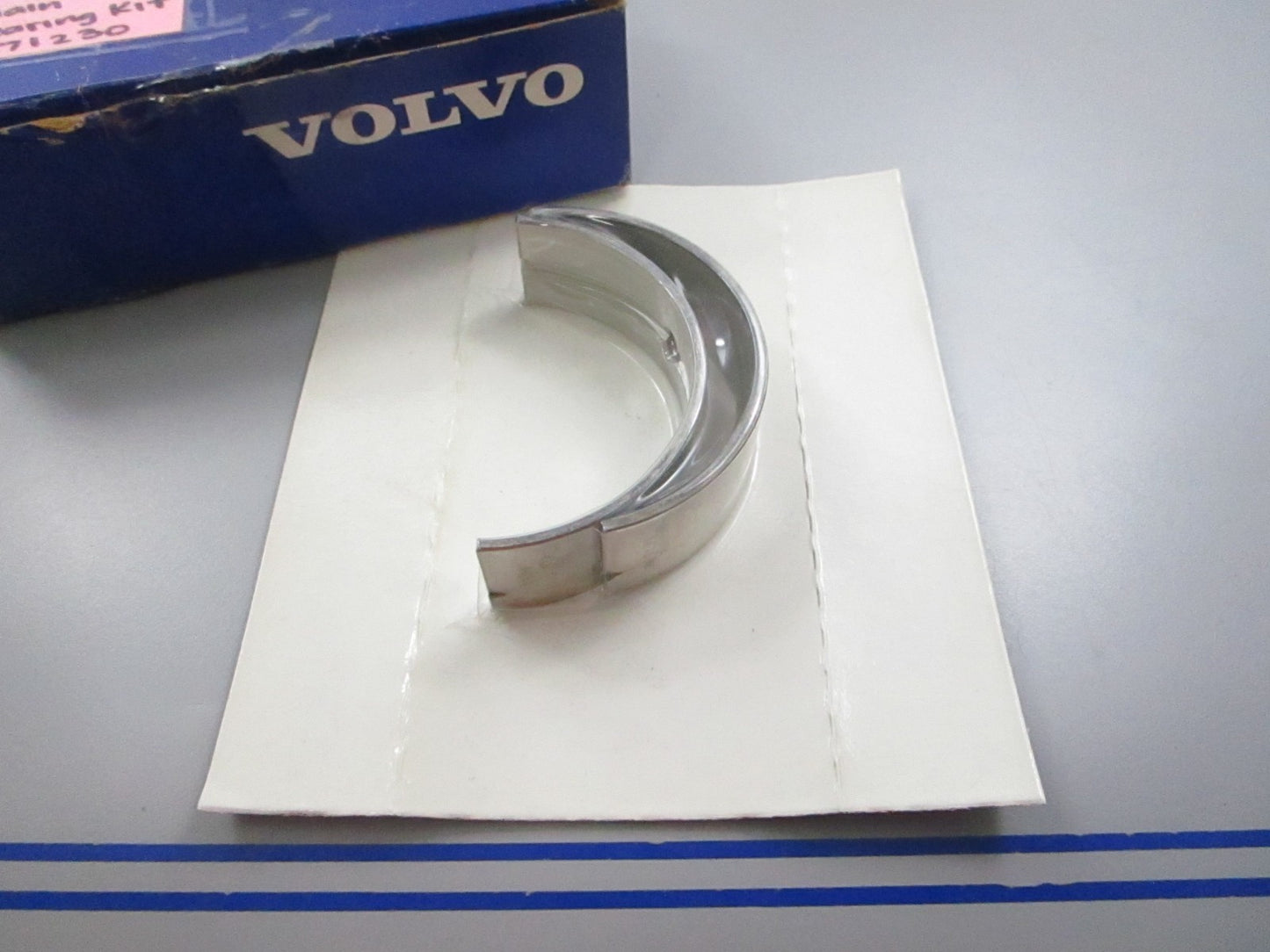 NEW OEM 271230 Volvo Penta Main Bearing Kit 0810