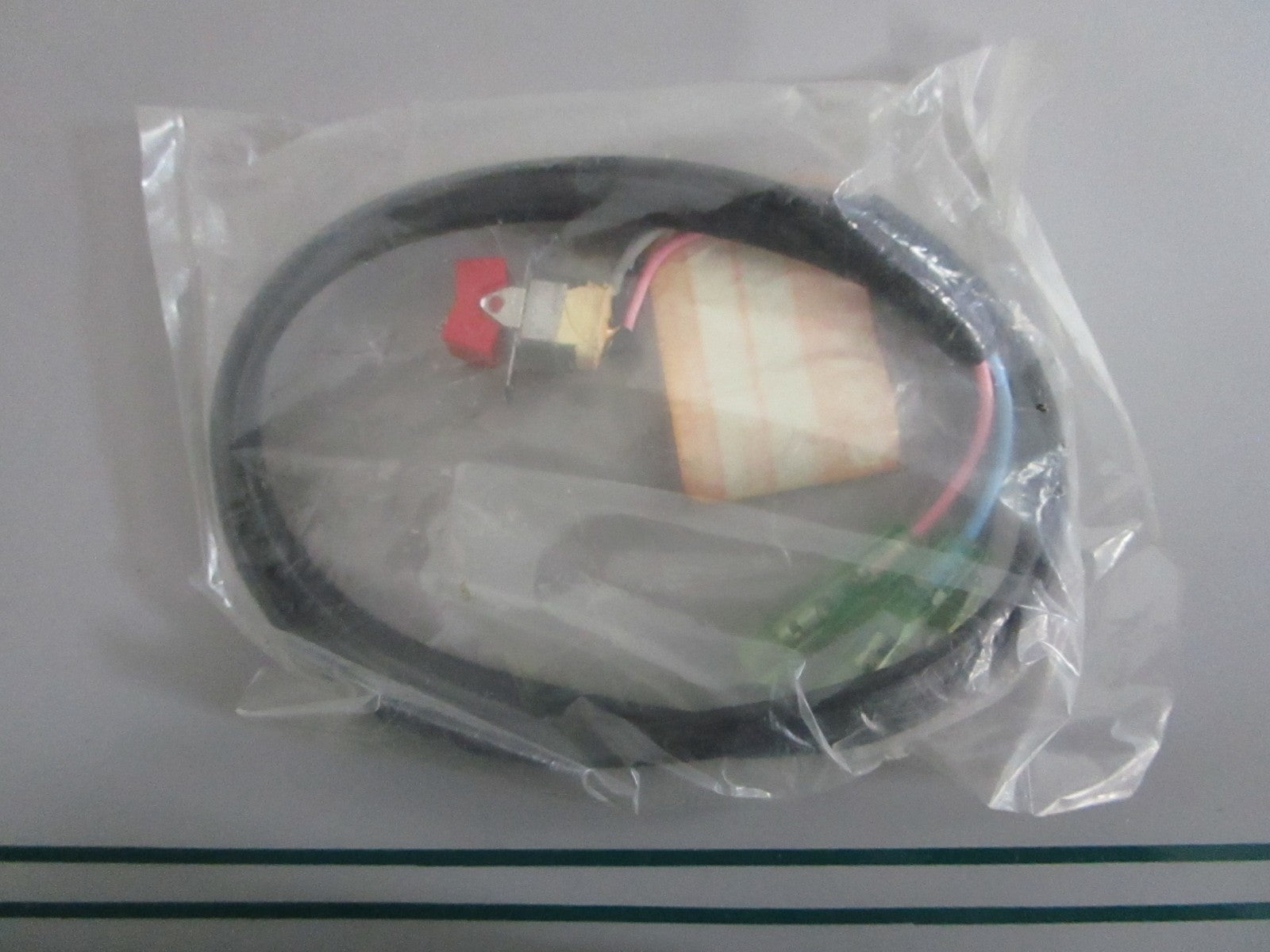 NEW OEM 37860-95590 Suzuki Trim Switch 0820