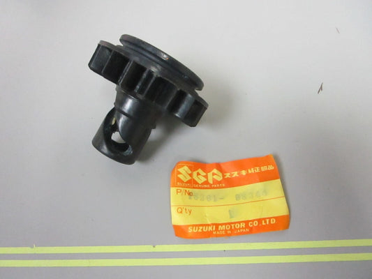 *NEW OEM* 0720 Suzuki Starter Pinion 18261-98300