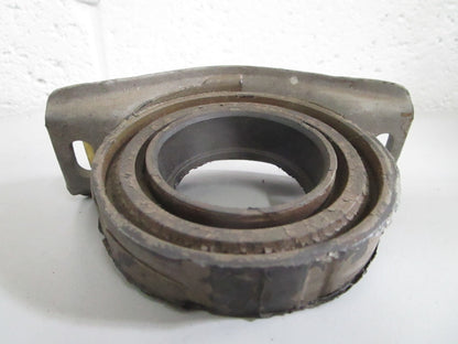 NEW OEM 1264100181 Merecedes-Benz Mounting 0820