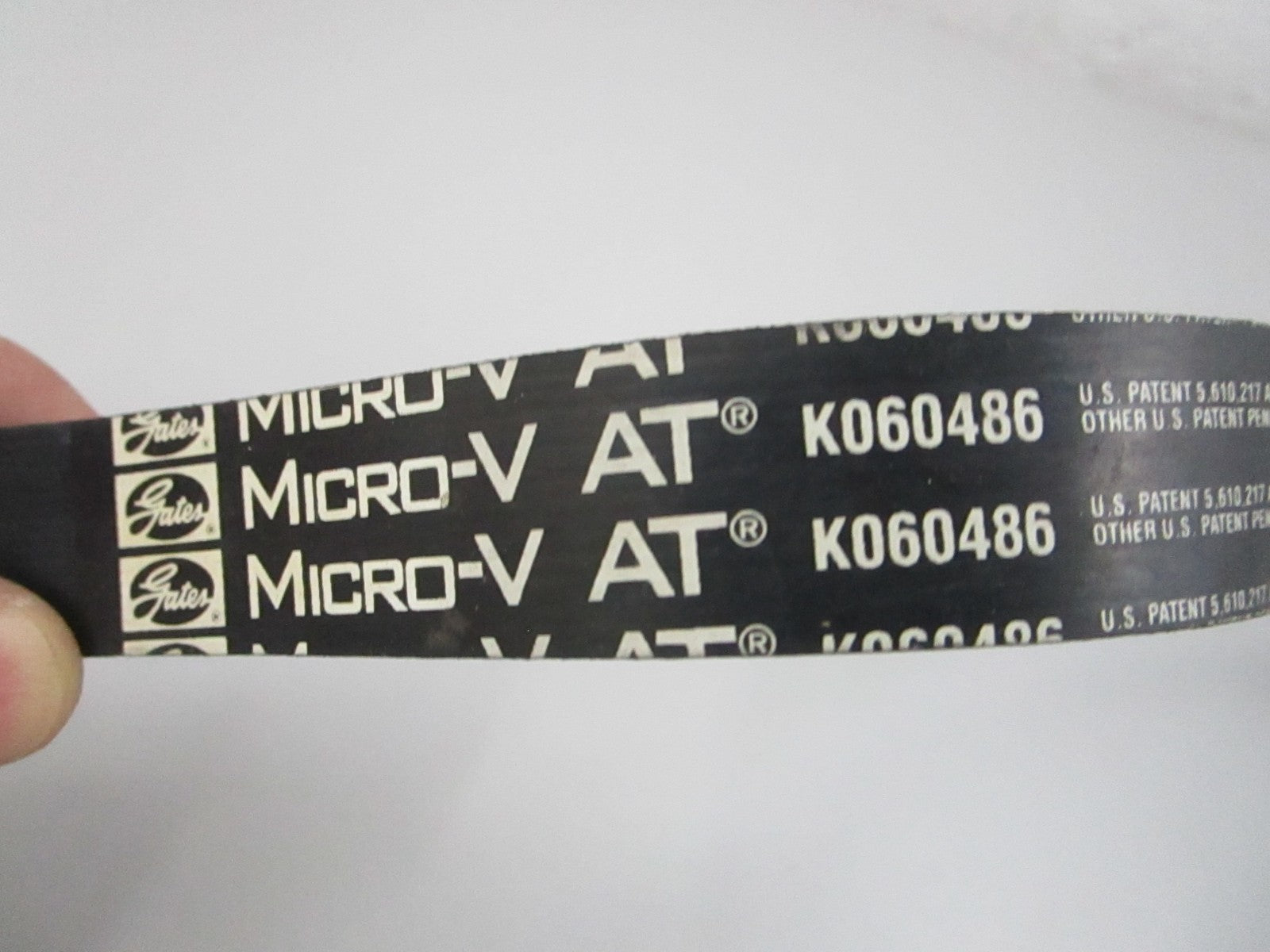 NEW K060486 Gates V-Belt 0810