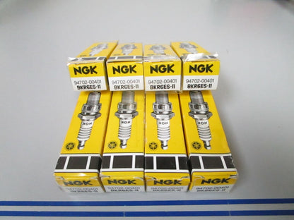*NEW OEM* (LOT OF 8) 0720 NGK Spark Plug BKR6ES-11