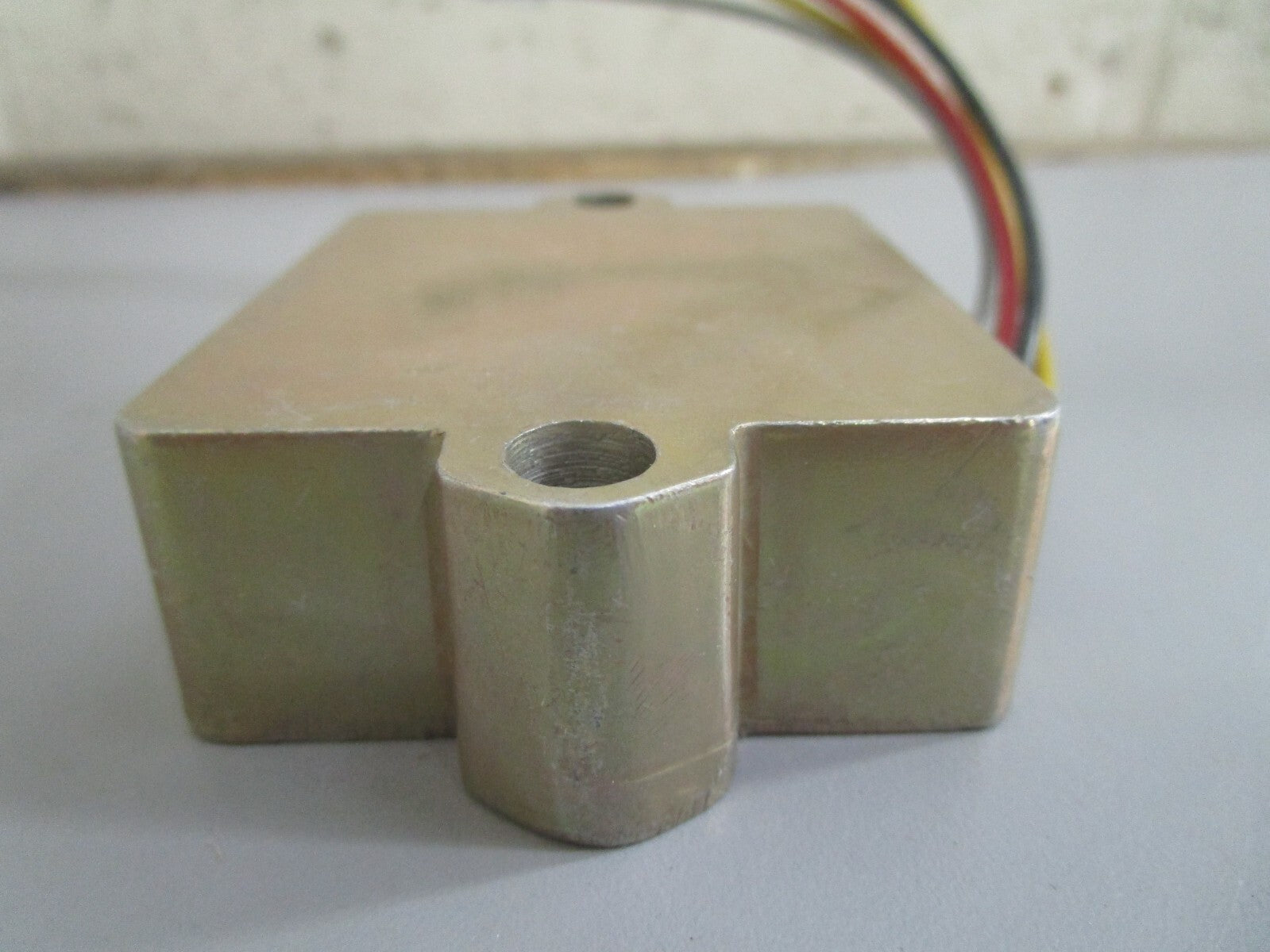 *NEW OEM* 0820 Mercury Quicksilver Voltage Regulator 883071A1
