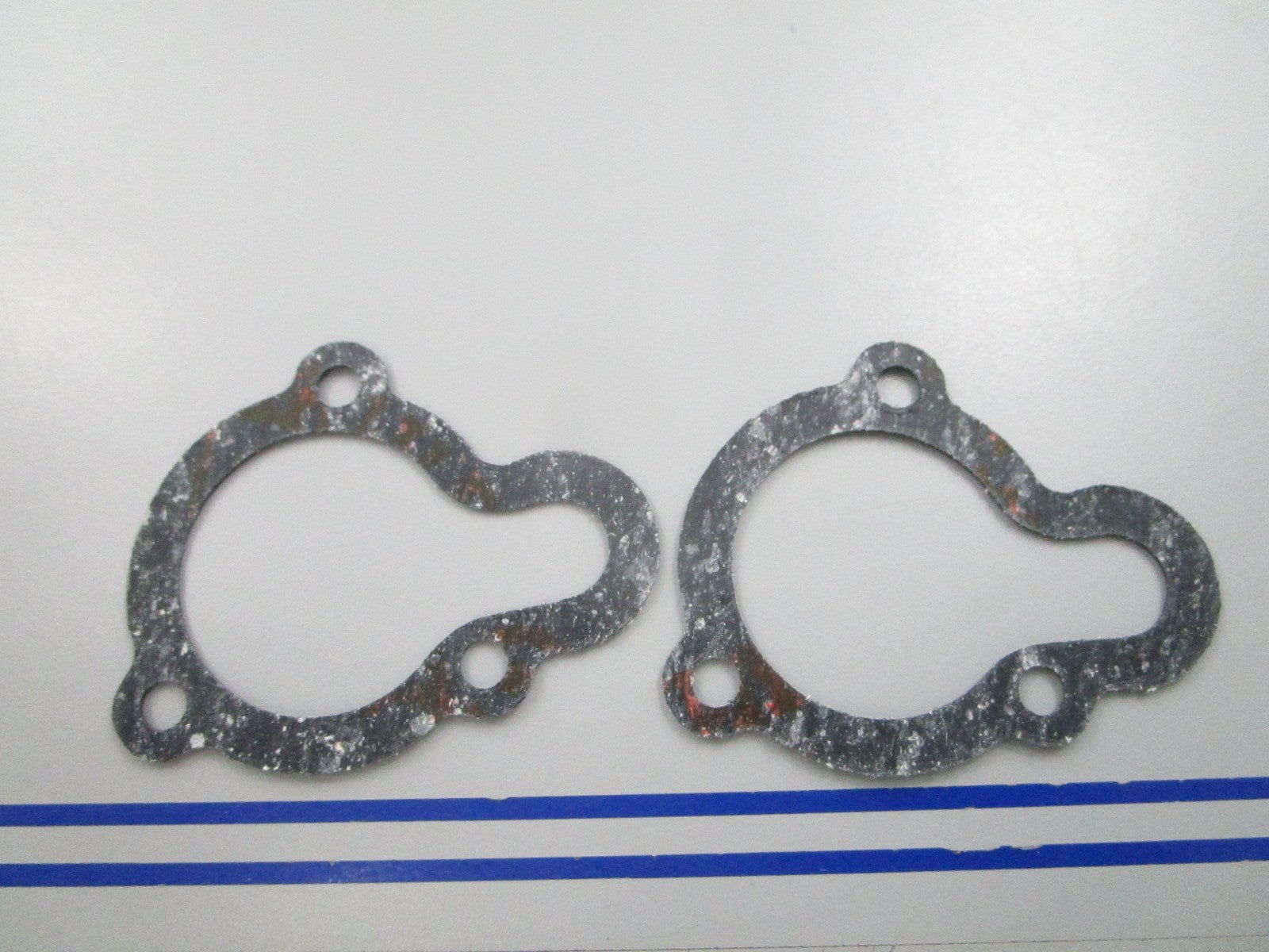 NEW OEM (LOT OF 2) 17685-95500 Yamaha Gasket 0810