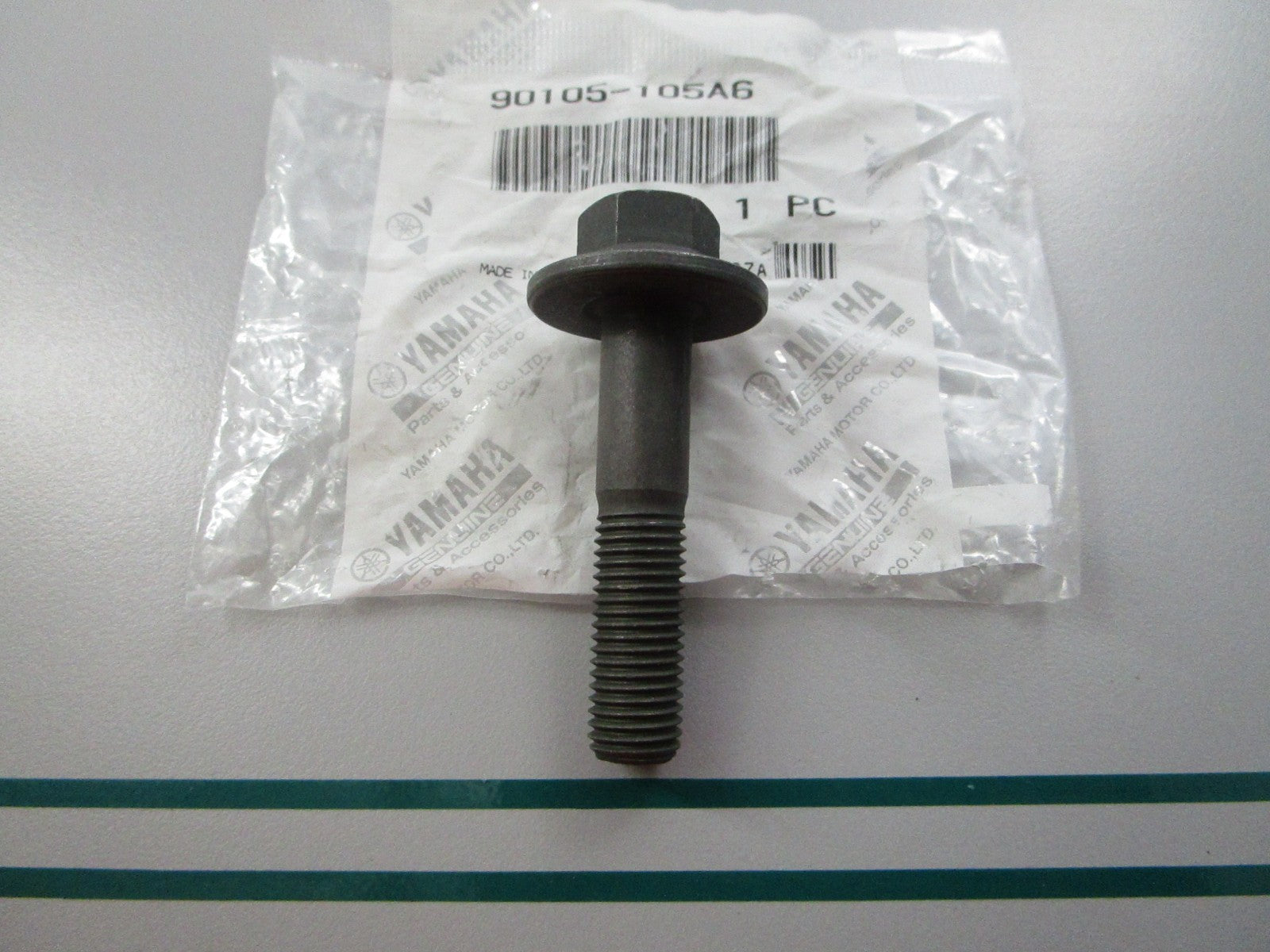 NEW OEM 90105-105A6-00 Yamaha Bolt 0810