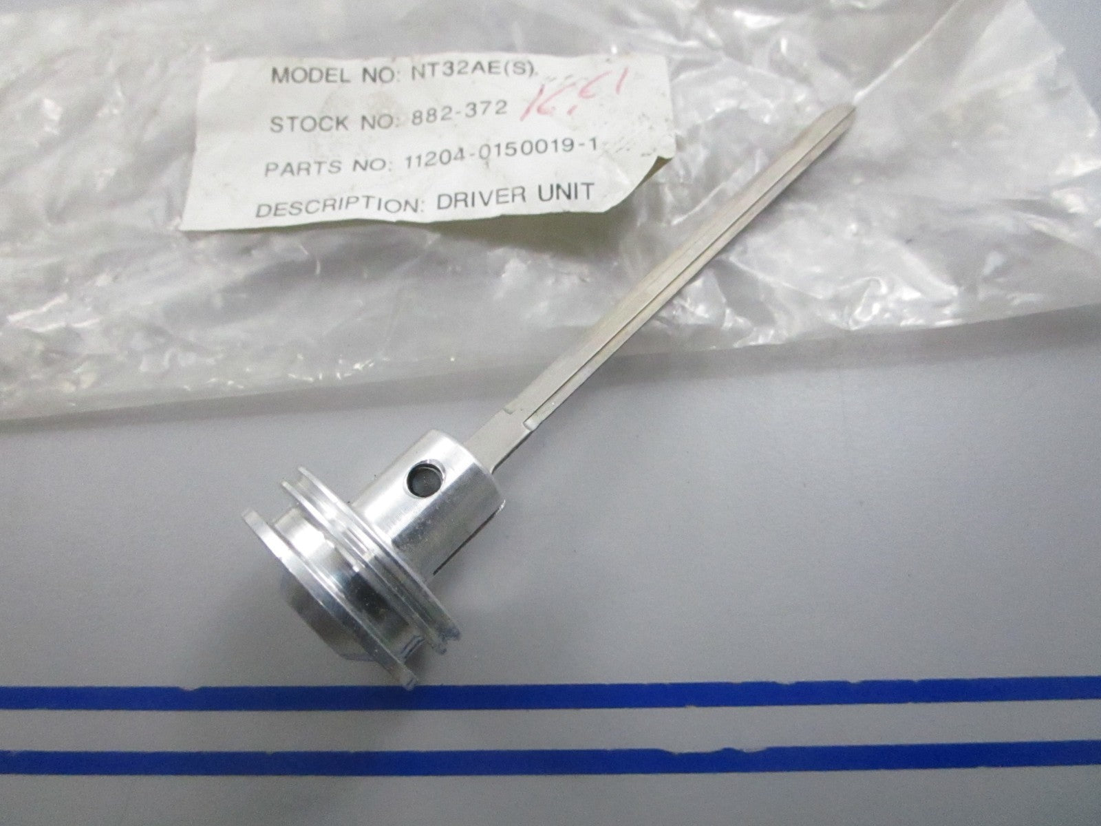 NEW OEM 882-372 Hitachi Driver Unit 0810