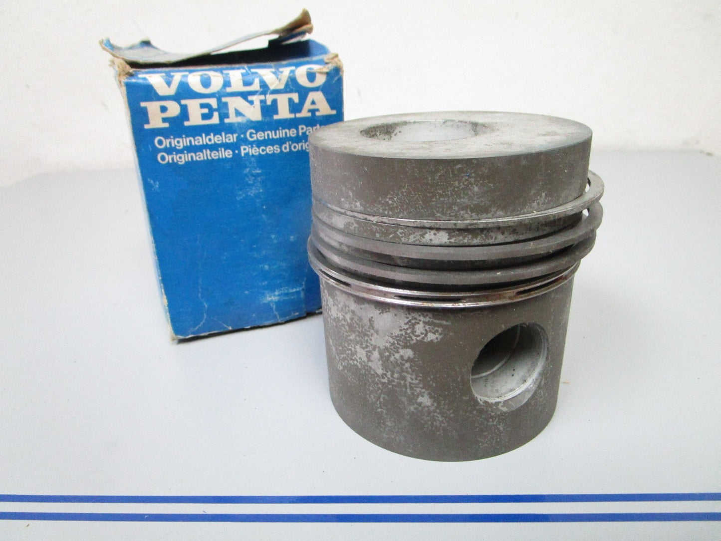 *NEW OEM* 0720 Volvo MD1 MD2 MD3 MD11 MD17 AQD2B STD Piston Assembly 875551
