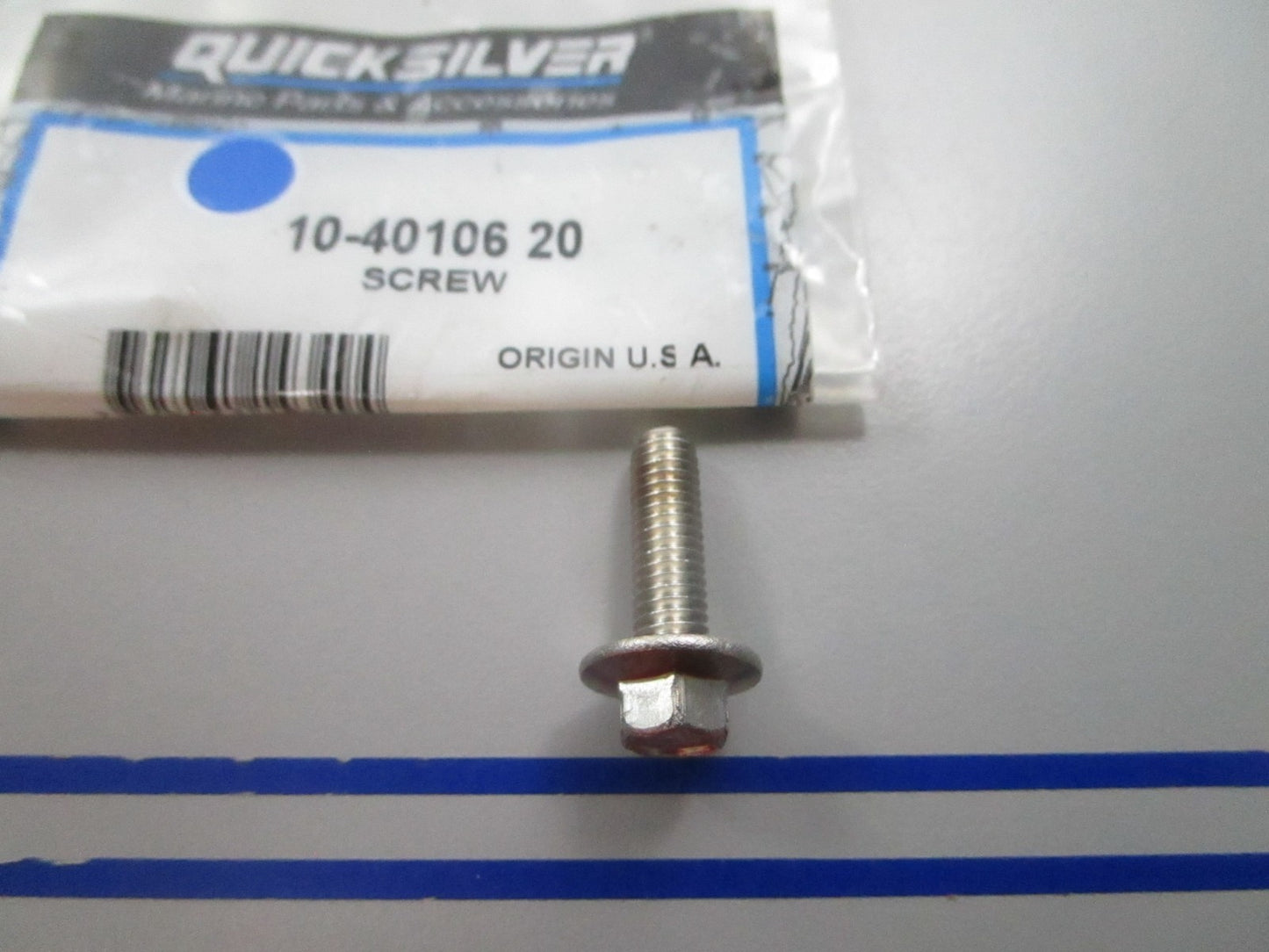 NEW OEM 10-40106 20 Mercury Quicksilver Screw 0810