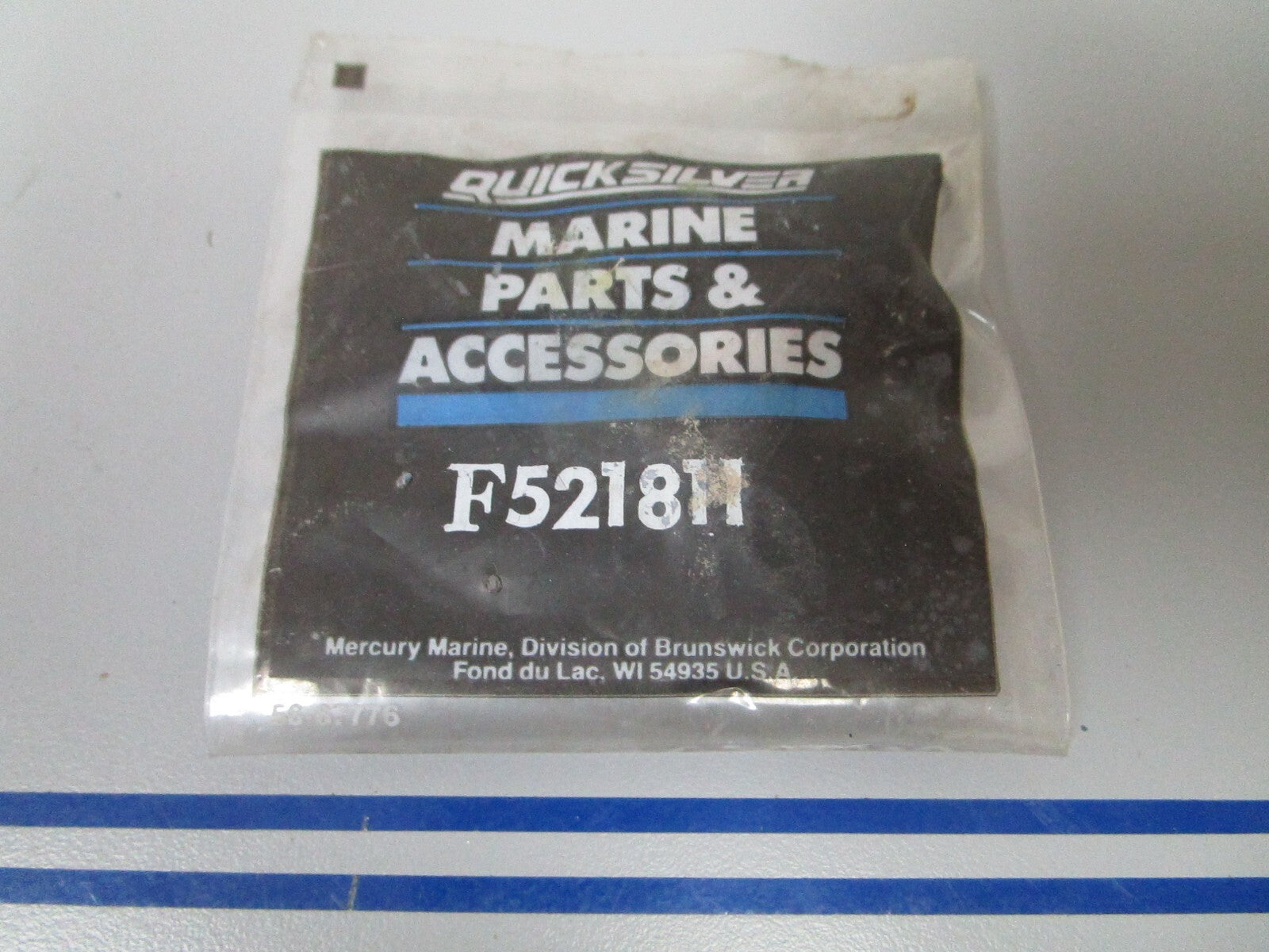 *NEW OEM* 0810 Mercury Quicksilver Fuel Fitting F521811