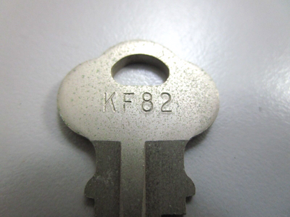 *NEW OEM* 0750 OMC Johnson Evinrude IGNITION KEY KF82  501597 0501597