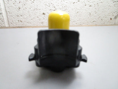 *NEW OEM* 0820 OMC Johnson Evinrude Oil Manifold Ay 5007639