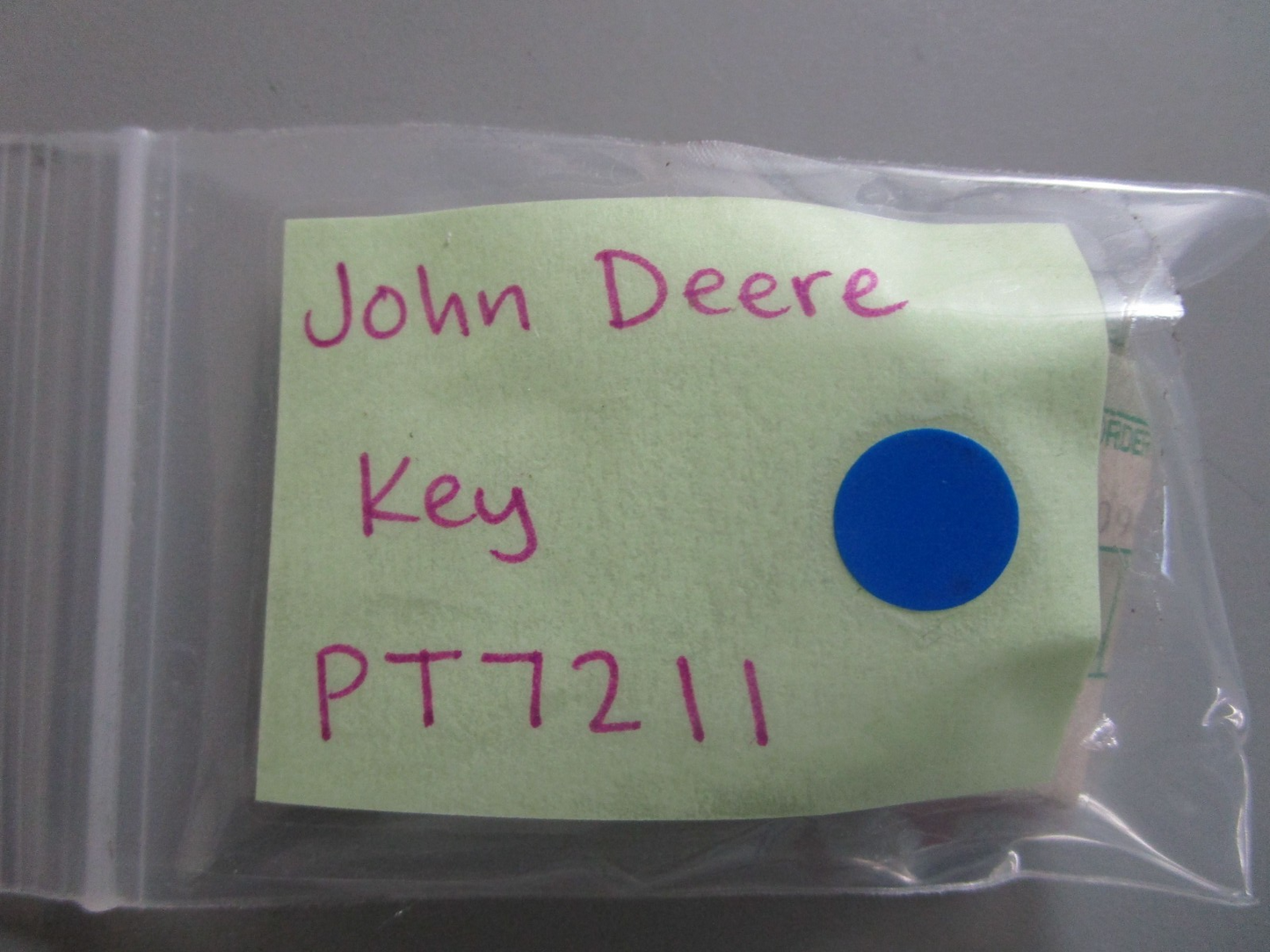 *NEW* 0770 John Deere Key PT7211
