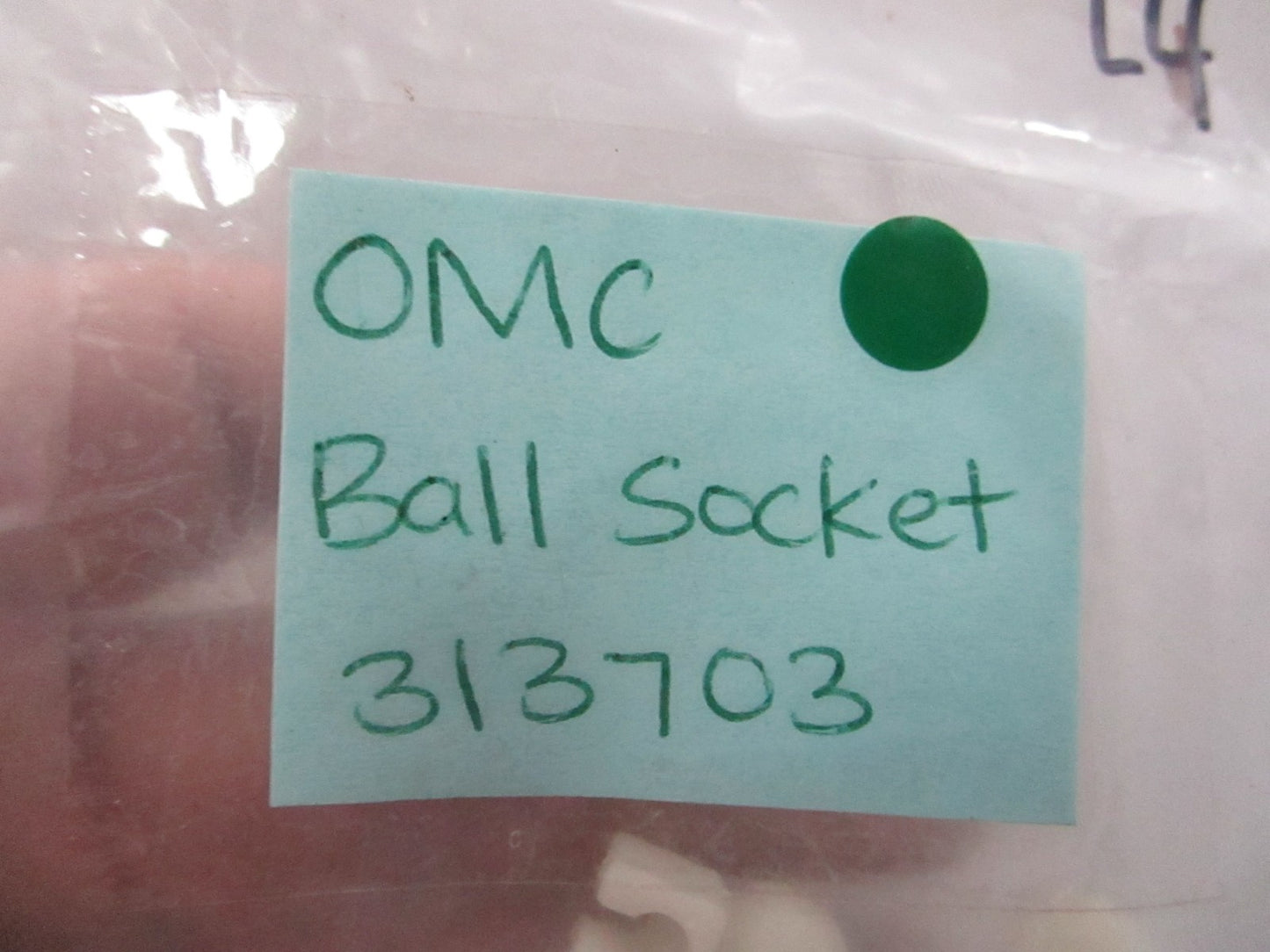 NEW OEM (LOT OF 4) 313703 0313703 OMC Johnson Evinrude Ball Socket 0810