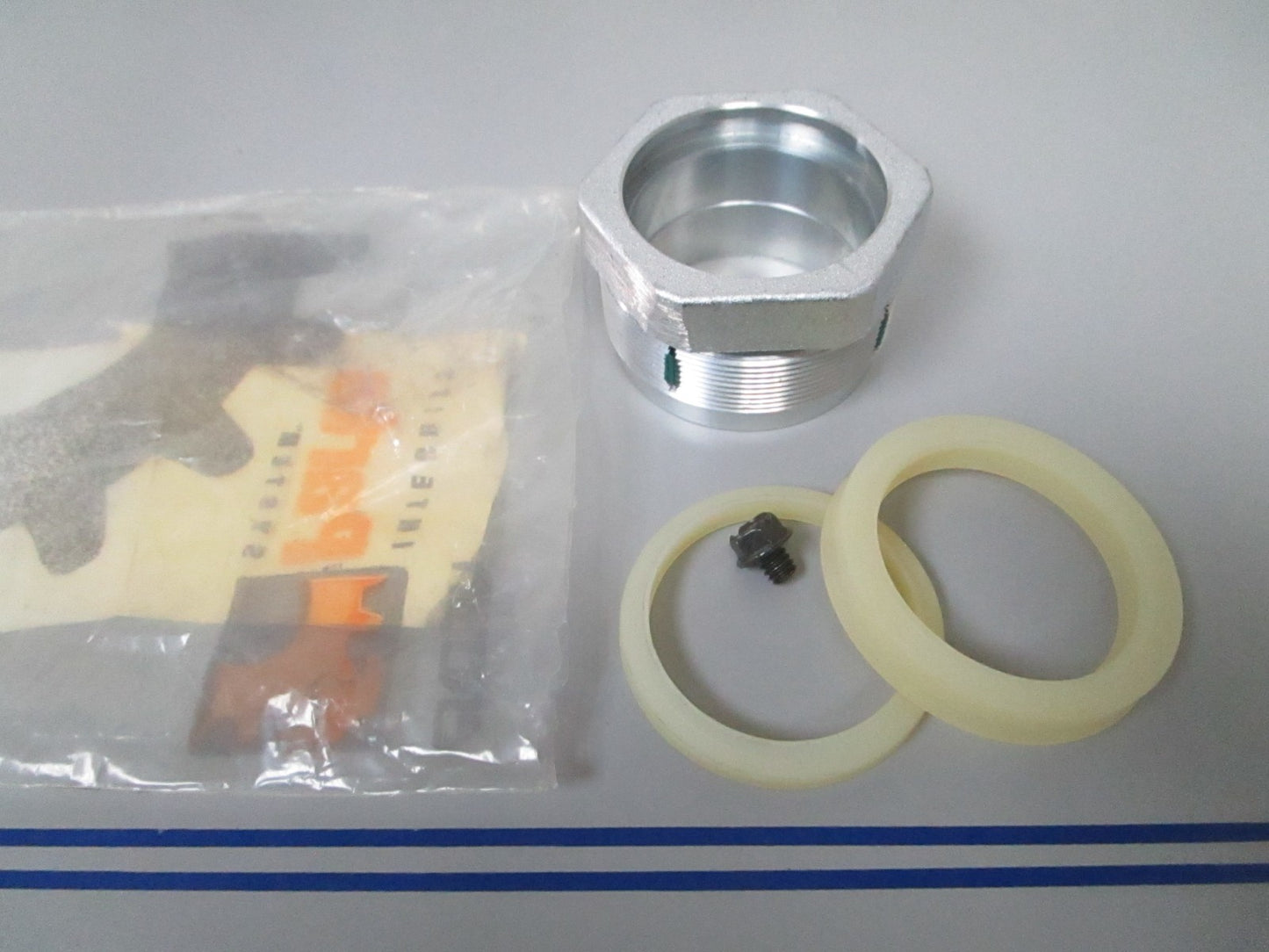 *NEW OEM* 0720 Crown Forklift Cap Machined Kit 149335