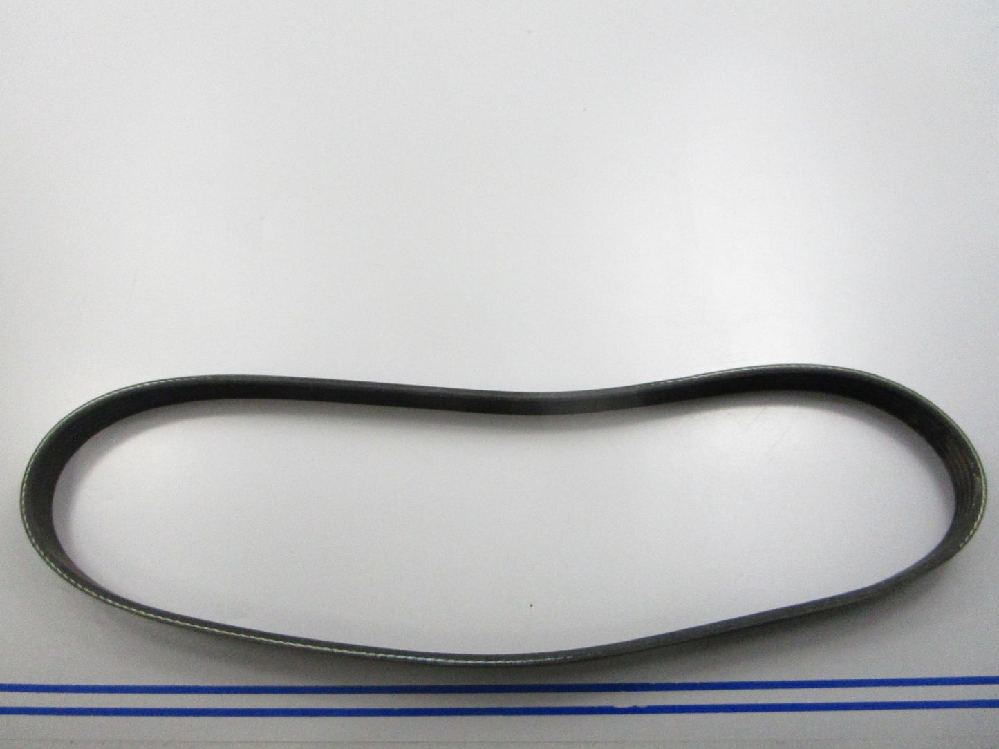 NEW K050344 Gates Micro-V Serpentine Belt 0810
