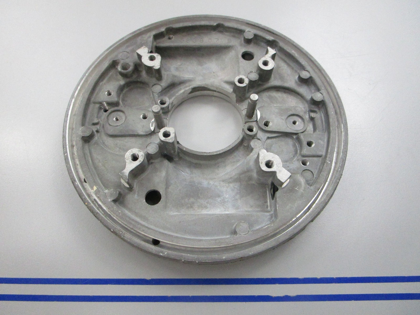 NEW OEM 580571 0580571 OMC Johnson Evinrude Armature Plate 0810