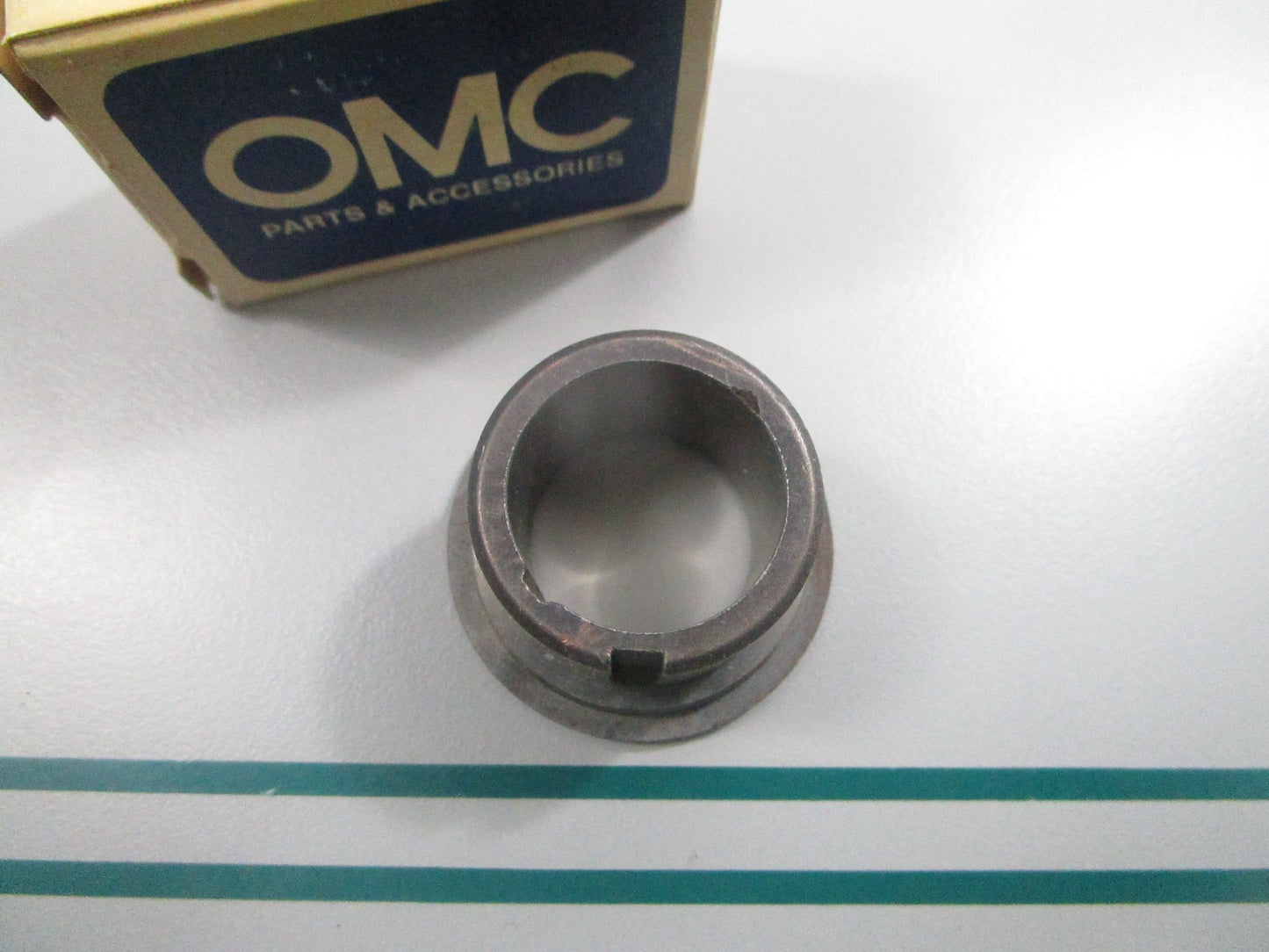 NEW OEM 303380 0303380 OMC Johnson Evinrude Front Gear Bearing 0810