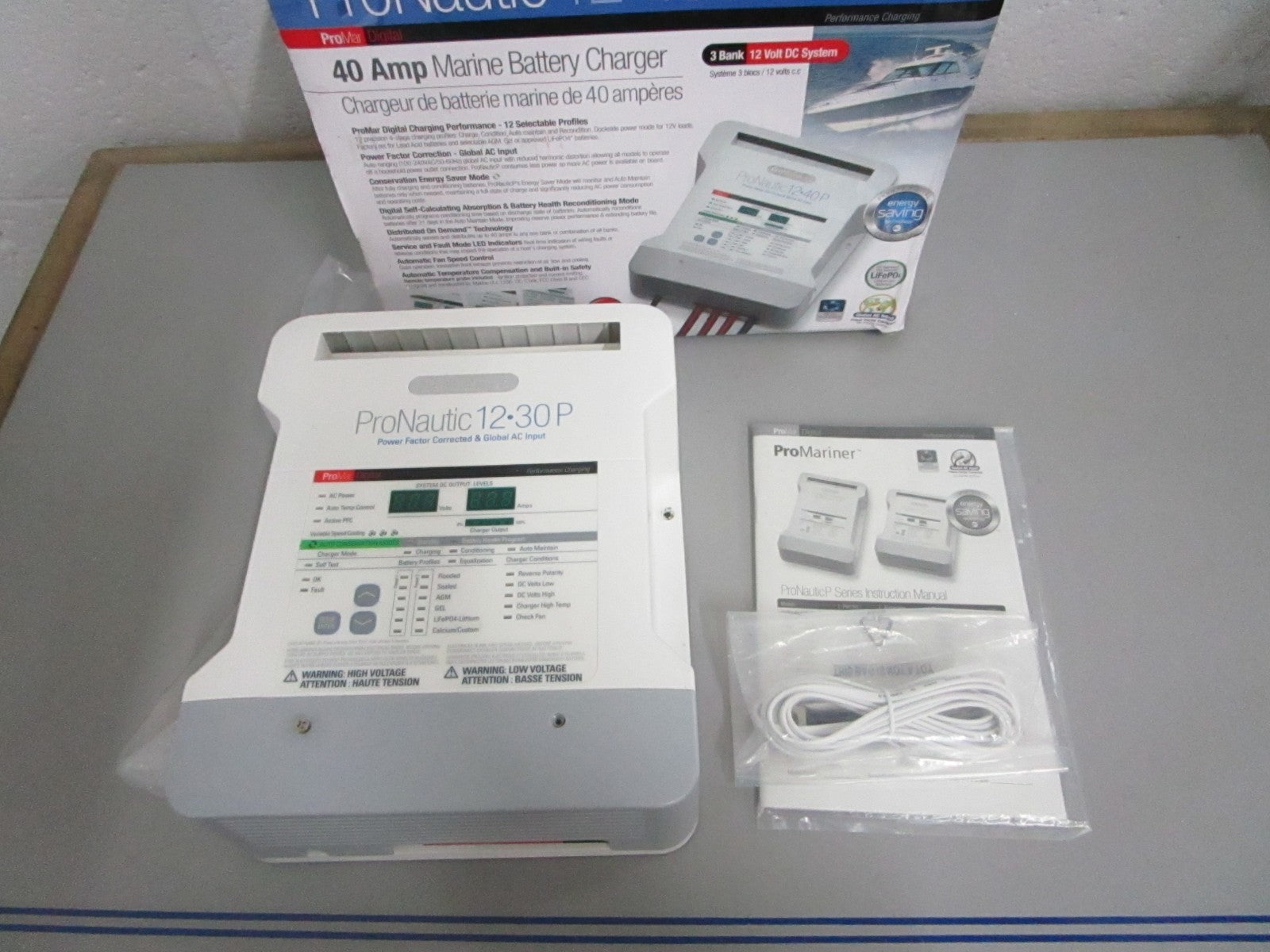 *NEW OEM* 0820 ProMariner 12V 40AMP Marine Battery Charger 63140