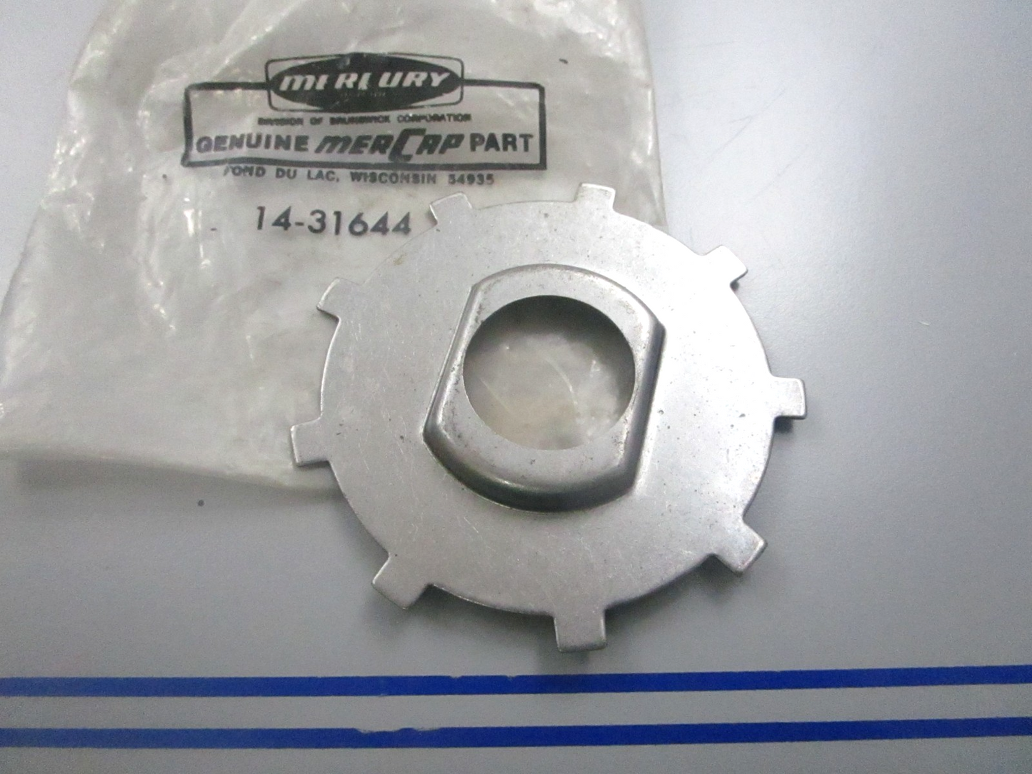 *NEW OEM* 0810 Mercury Quicksilver Tab Washer 14-31644
